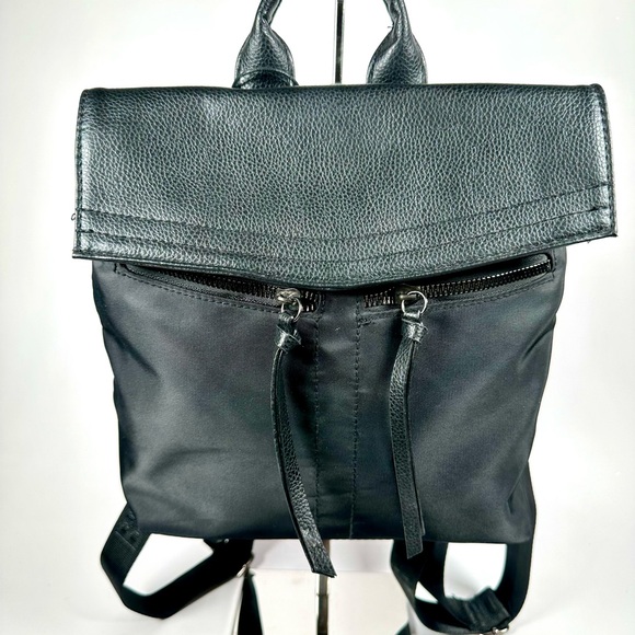 NWT Botkier Trigger Mini Black Bag - Picture 5 of 6